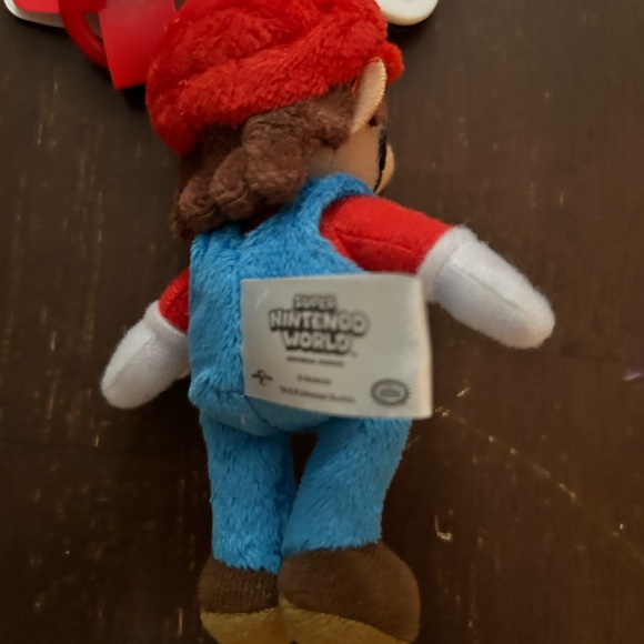 Nintendo Super Mario Plush with Red Hat and Blue Overalls key chain. - Picture 3 of 7